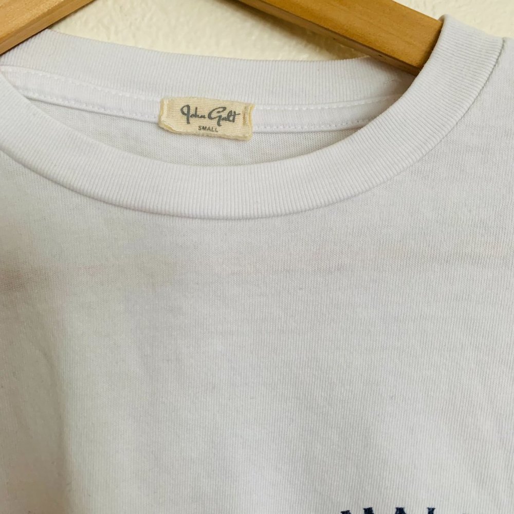 Brandy Melville Money Island Long Sleeve - Picture 3 of 4